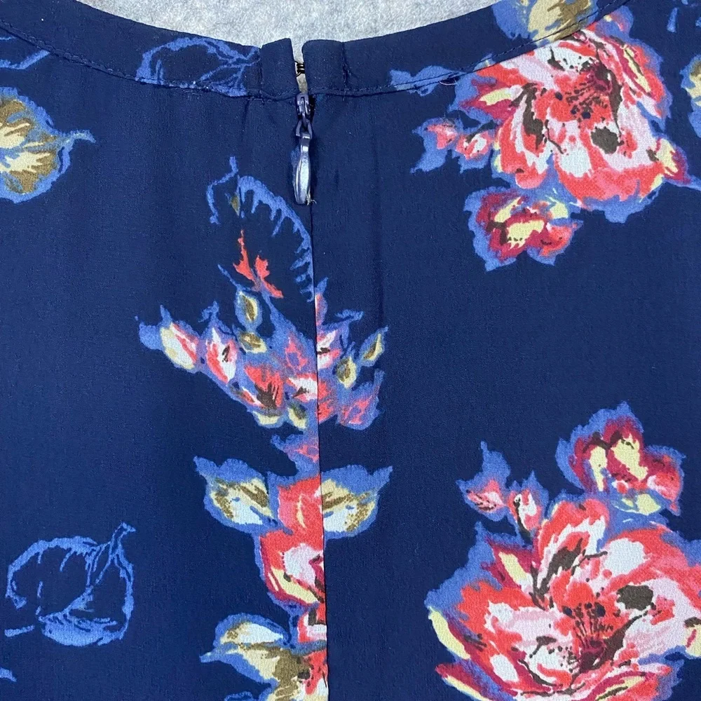 Abercrombie & Fitch Floral Navy Shorts Romper Jumpsuit Sheer Sleeves‎ Size 2